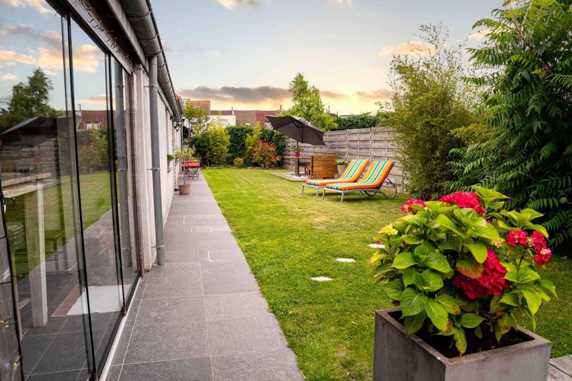 Oase 'T Huyseke Villa Blankenberge Exteriör bild